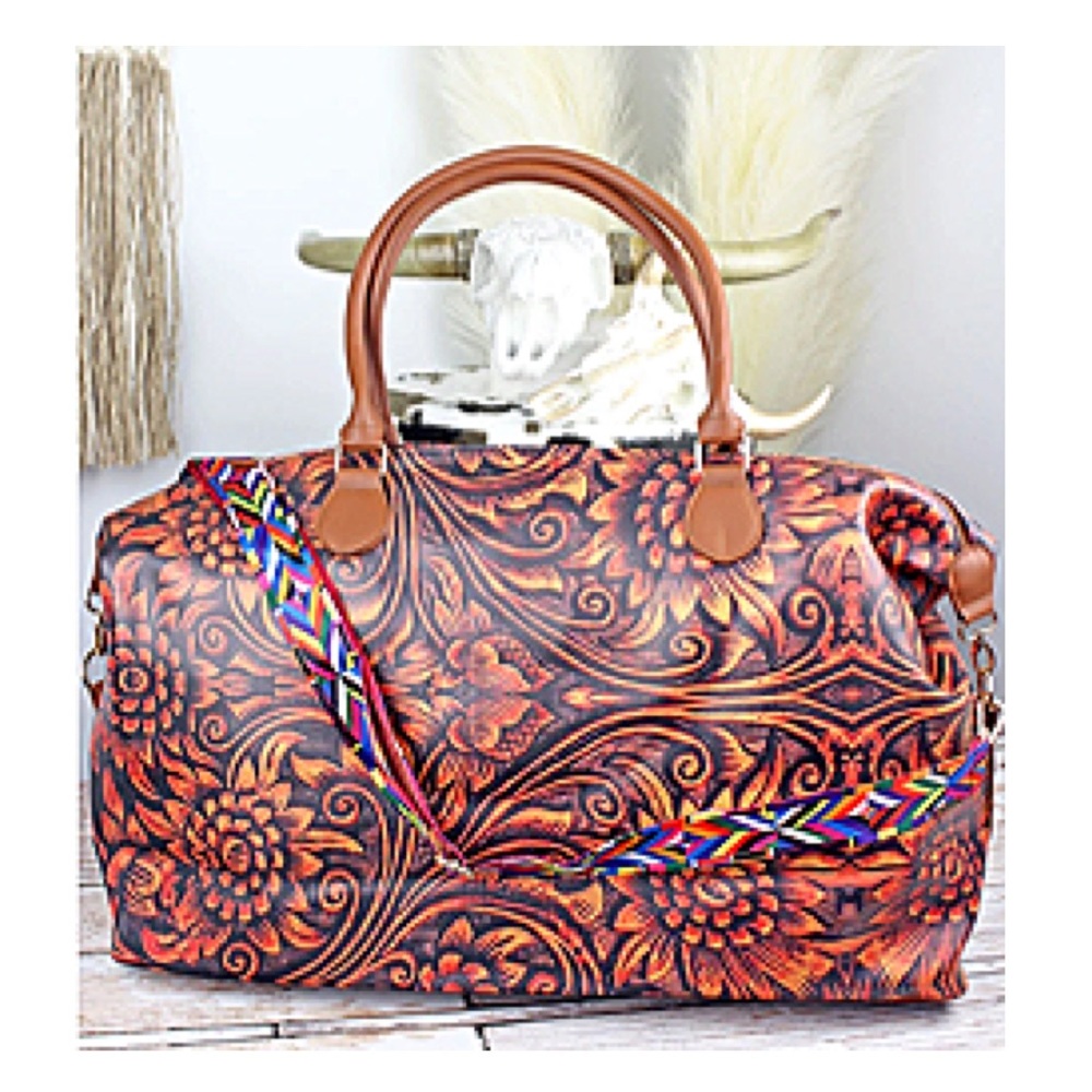 New Faux-Tooled-Leather Look Weekender Bag - Picture 3 of 4